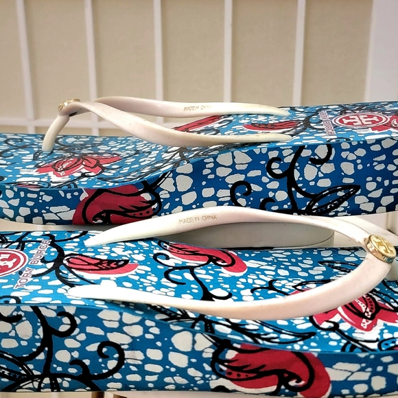 Tory Burch Wedge Flip Flop Sandals PVC/Multi-Colored Enamel Logo Sz 9 - Picture 2 of 2